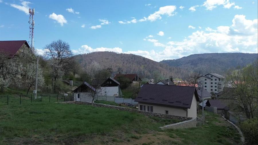 Teren Construcții intravilan de 1272 mp, în Ultracentral