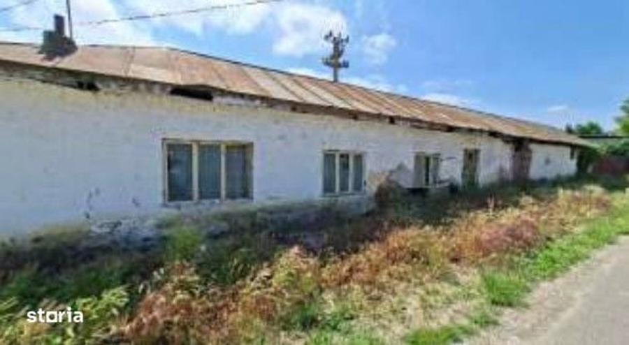 Casă cu 3 camere în Răcăciuni