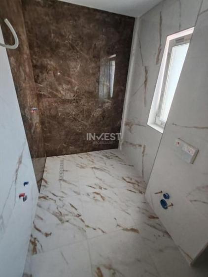 Casă cu 4 camere cu Teren 401 Mp în Central