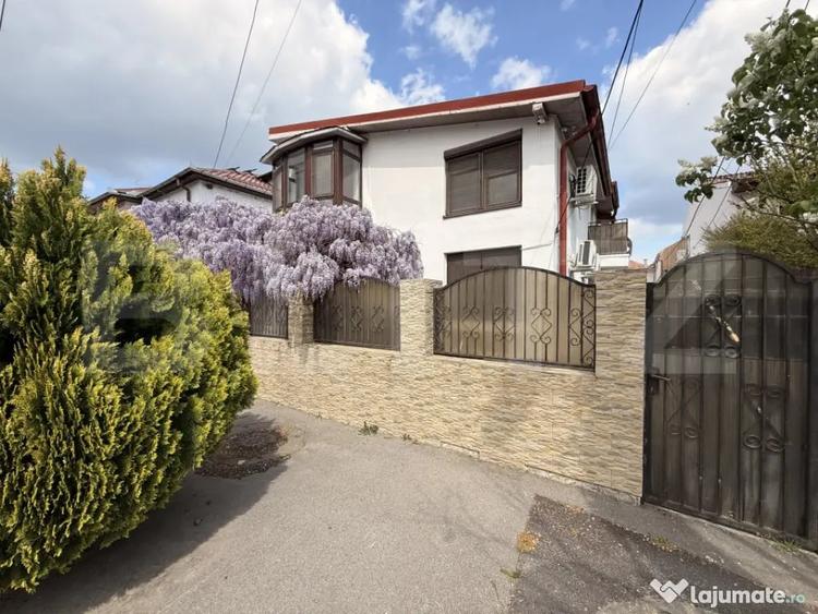 Casa P + M cu apartament 2 camere, 223 mpu, teren 253 mp, z - 3