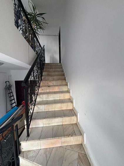 Apartament cu 3 camere decomandat, mobilat în Elisabetin