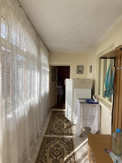Casă cu 4 camere în Curtea de Argeș