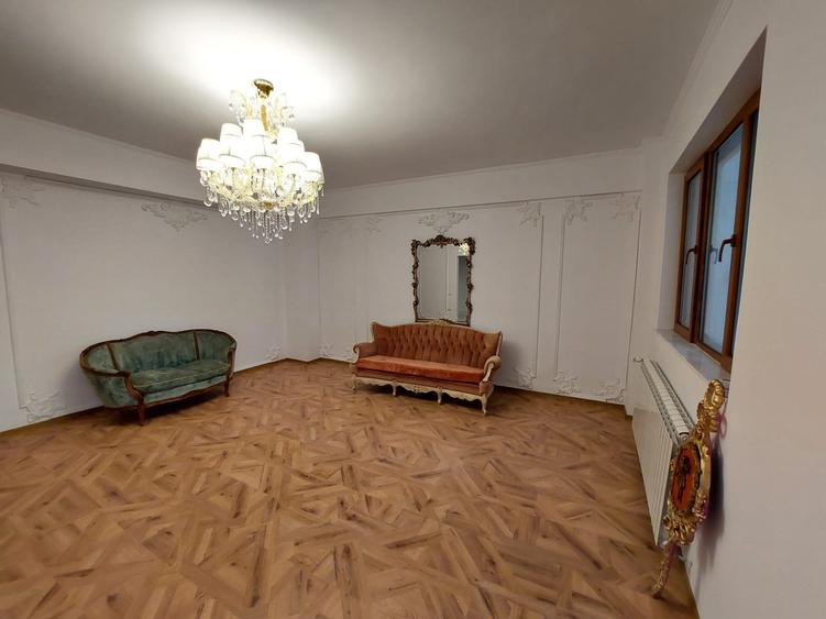 Apartament cu 3 camere în Dorobanți