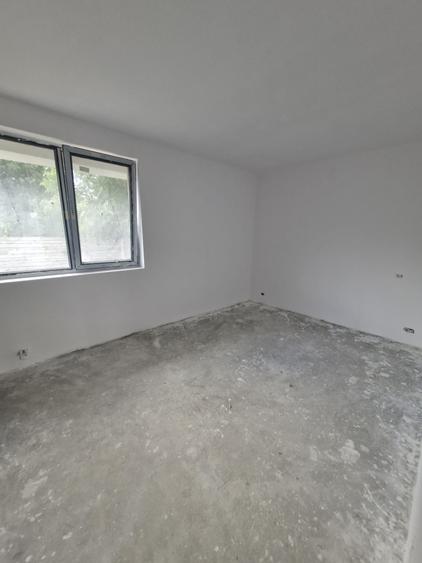Duplex cu 5 camere cu Teren 250 Mp în Tunari