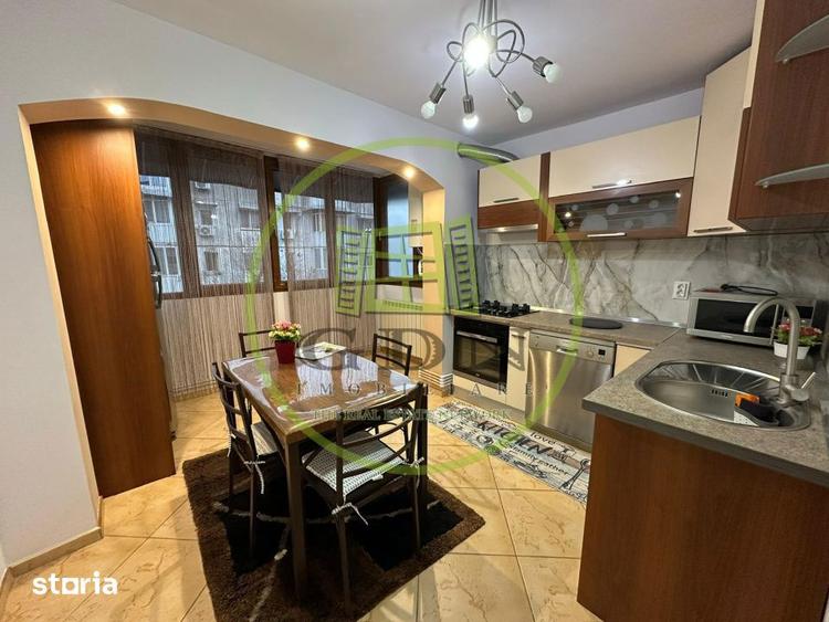 Apartament cu 3 camere decomandat, mobilat în Craiovița Nouă