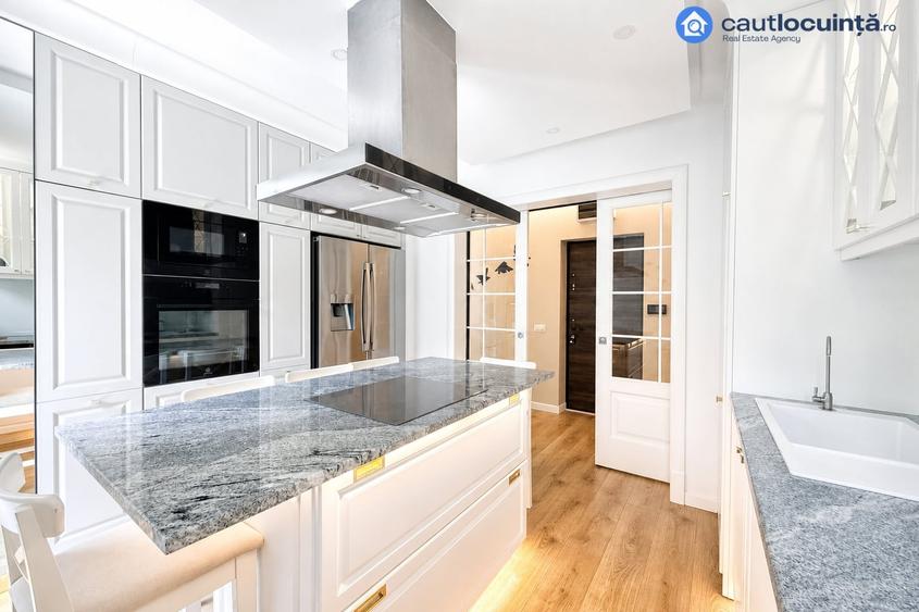 Apartament cu 4 camere decomandat, mobilat în Băneasa