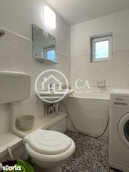 Apartament cu 3 camere decomandat în Decebal