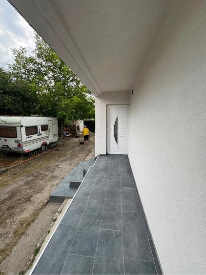 Casă cu 2 camere cu Teren 400 Mp în Dobolii de Jos