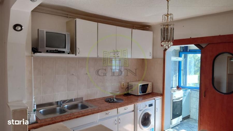 Apartament cu 2 camere decomandat în Vasile Aaron