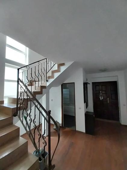 Casă cu Teren 300 Mp în Sânnicoară