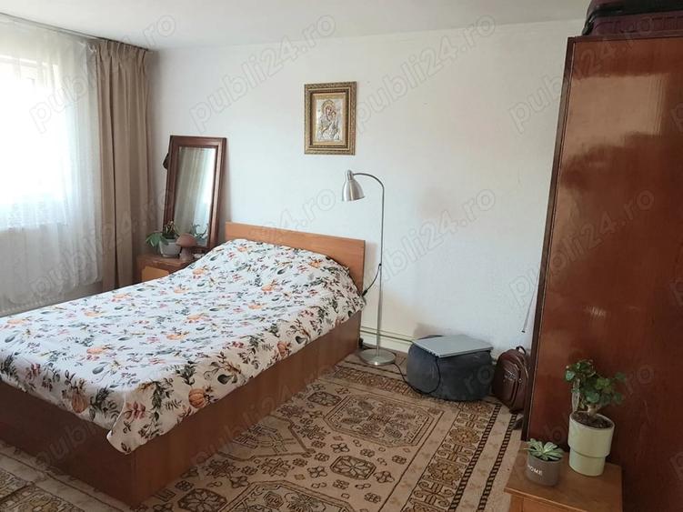 Casă cu Teren 5200 Mp în Băiculești