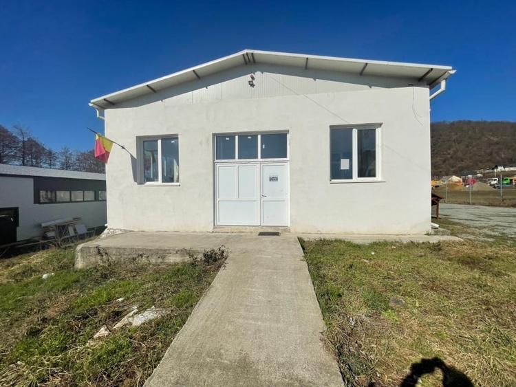 Spațiu comercial, de 982 mp, în Tăuții-Măgherăuș