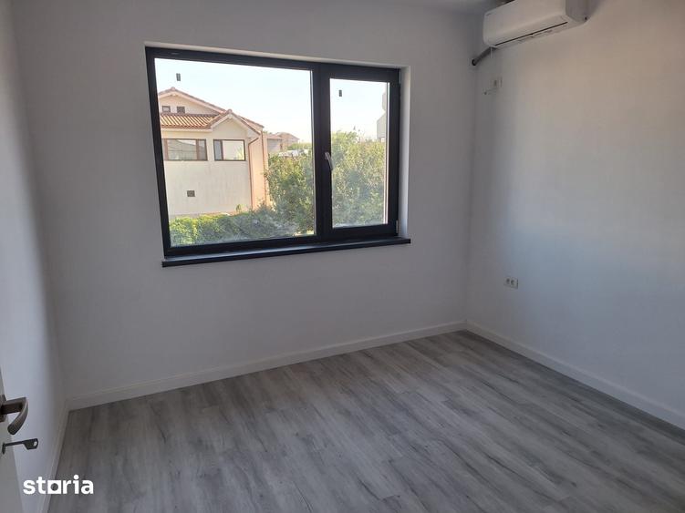 Casă cu 4 camere cu Teren 200 Mp în Palazu Mare
