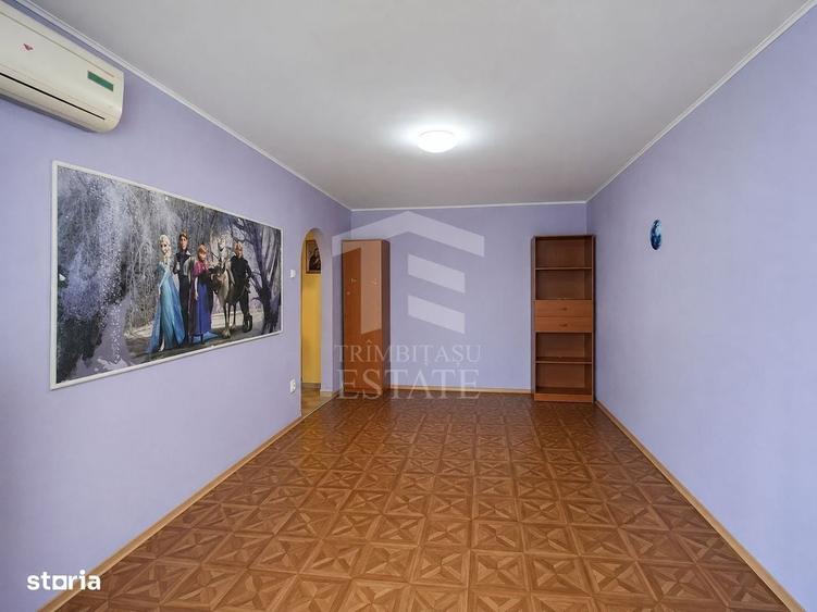 Apartament cu 2 camere decomandat în Lacul Tei