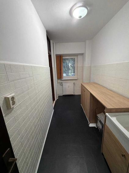 Garsoniera decomandata | 37 mp | Bloc 1990 | 75.000 | Ideala atat pentru locuit, cat si pentru investitie - 3
