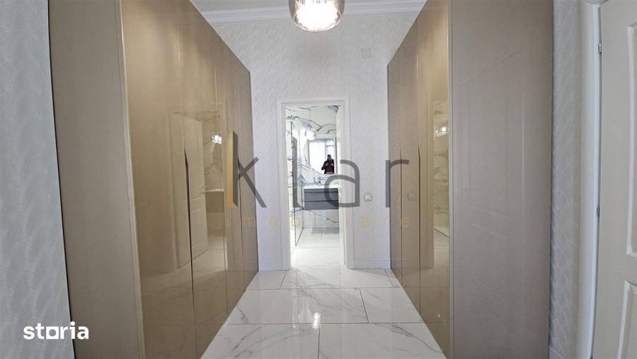 Apartament cu 3 camere semidecomandat în Europa