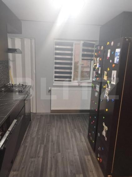 Apartament cu 4 camere decomandat, mobilat în Mărăști