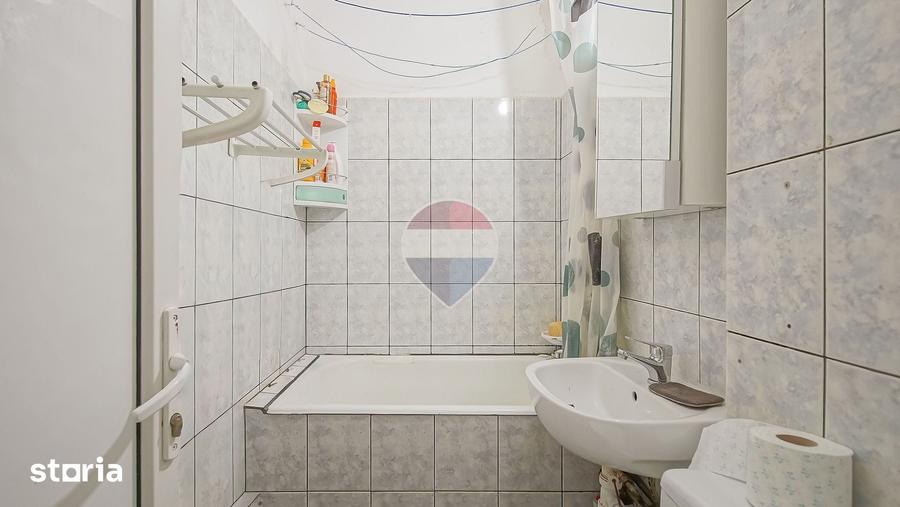 Apartament cu 2 camere semidecomandat în Dârste