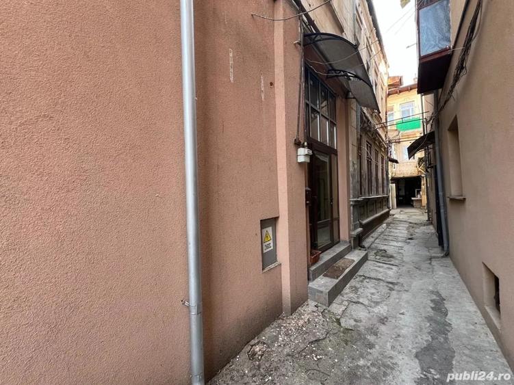 Apartament cu 2 camere nedecomandat în Unirii