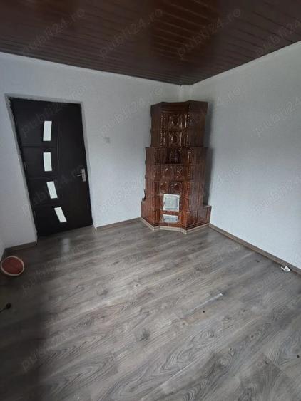 Casă cu 6 camere cu Teren 2160 Mp în Baciu