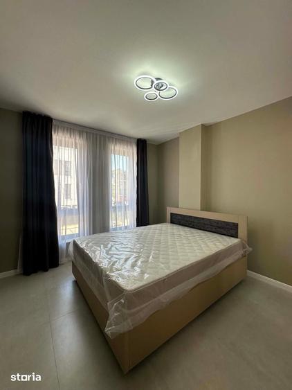 Apartament cu 3 camere în Micro 16