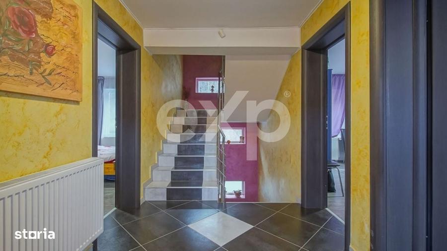 Casă cu 4 camere în Timișu de Jos
