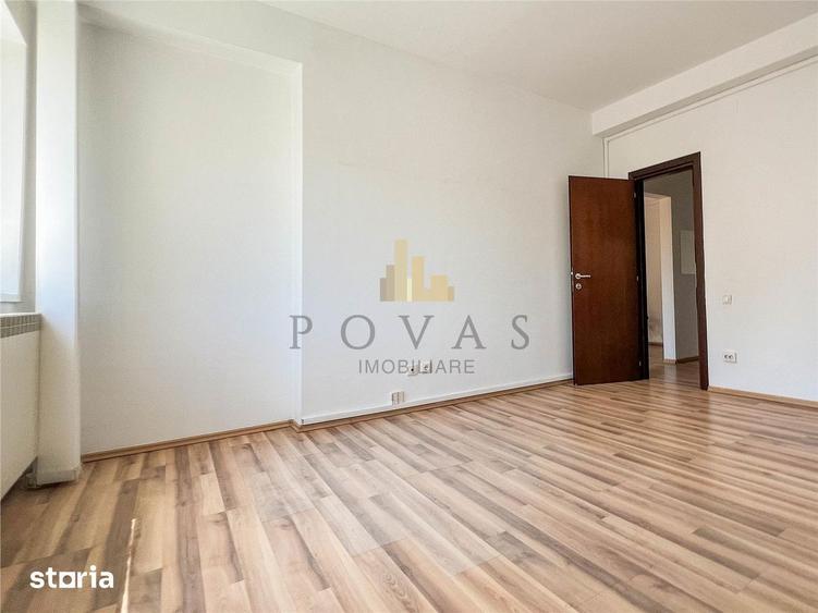 Apartament cu 4 camere în Moșilor