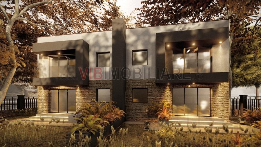 Casă cu 4 camere cu Teren 240 Mp în Central