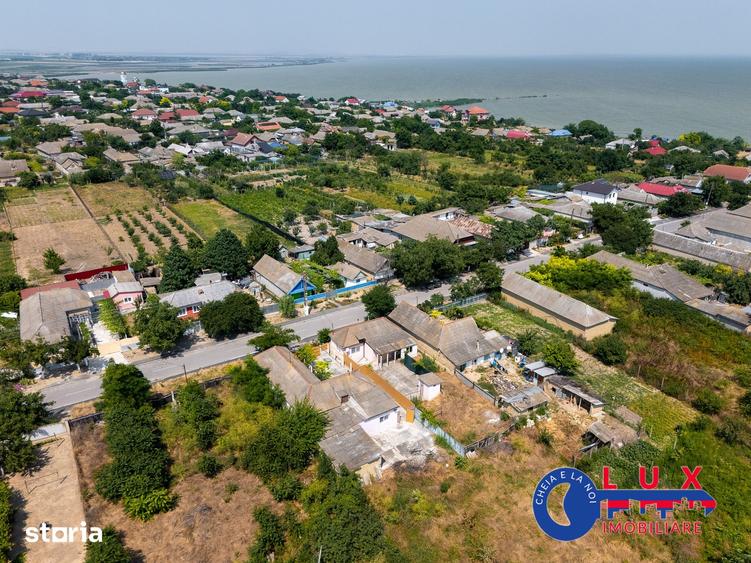 Casă cu 5 camere cu Teren 627 Mp în Sarichioi
