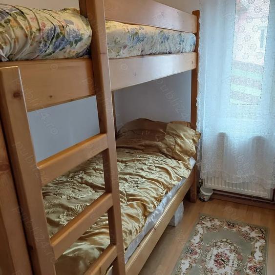 Casă cu 5 camere cu Teren 476 Mp în Central