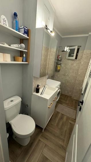 Apartament cu 2 camere semidecomandat în Dacia