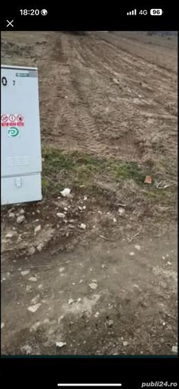 Teren de 1058 mp, în Ișalnița