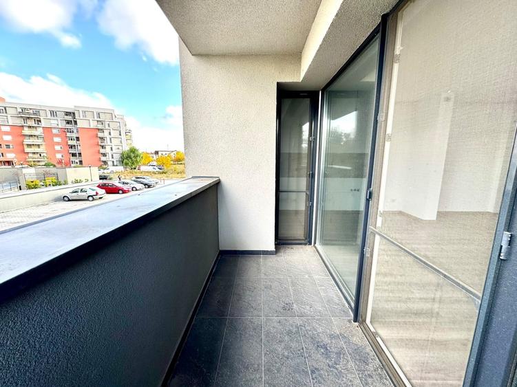 Apartament cu 2 camere decomandat în Aradului