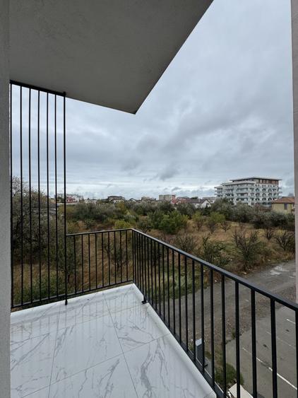 Apartament cu 2 camere semidecomandat, mobilat în Mamaia-Sat