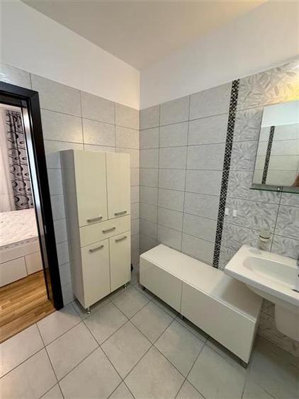 Apartament cu 4 camere decomandat în Șoseaua Nordului