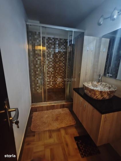 Apartament cu 3 camere decomandat în Sebastian