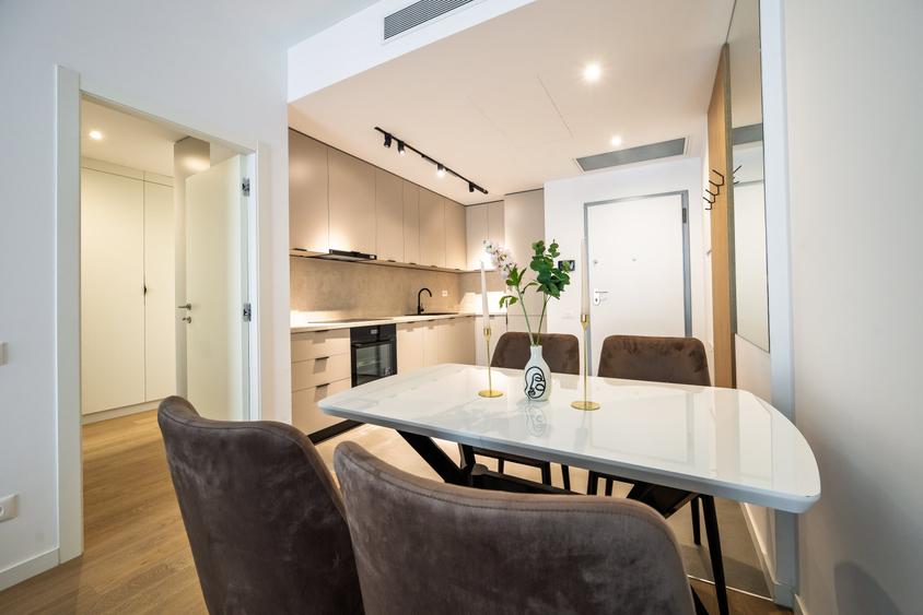 Apartament cu 2 camere decomandat în Floreasca