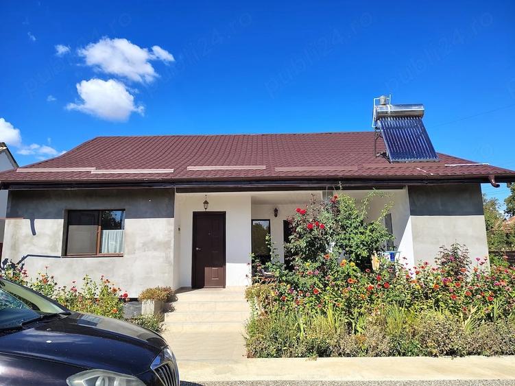 Casă cu 3 camere cu Teren 736 Mp în Brad (Berești-Bistrița)