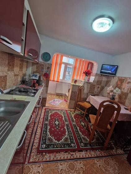 Apartament cu 2 camere decomandat, mobilat în Burdujeni