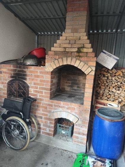Casă cu 5 camere cu Teren 1000 Mp în Grămești