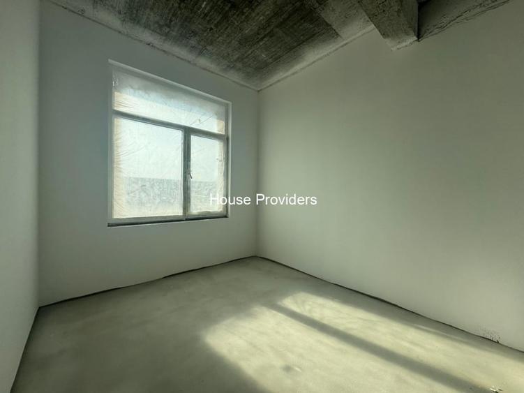 Penthouse cu 5 camere în Mihai Bravu