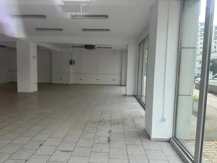 Spațiu comercial, de 254 mp, în Mănăștur