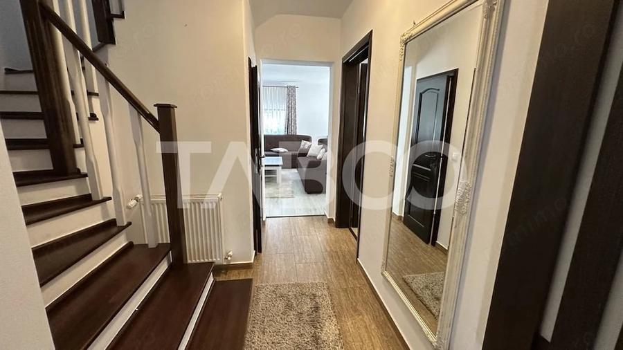 Casă cu 4 camere cu Teren 250 Mp în Central