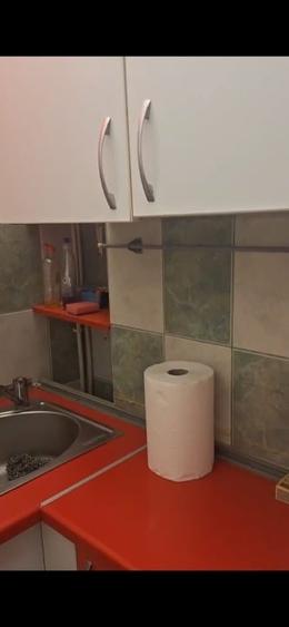 Garsonieră decomandată în Brâncoveanu