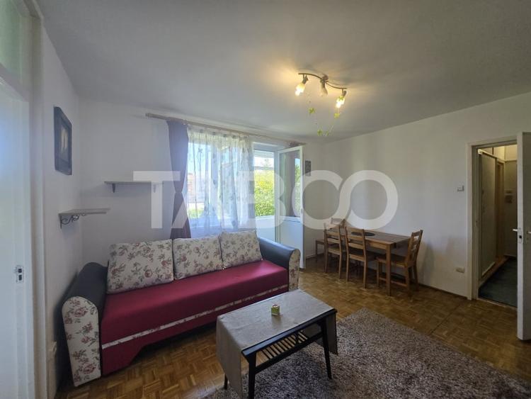 Apartament cu 2 camere nedecomandat, mobilat în Mihai Viteazul