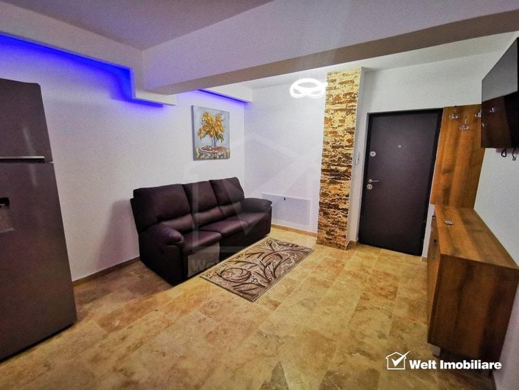 Apartament cu 3 camere semidecomandat, mobilat în Baciu
