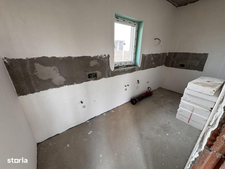 Casă cu 3 camere în Central
