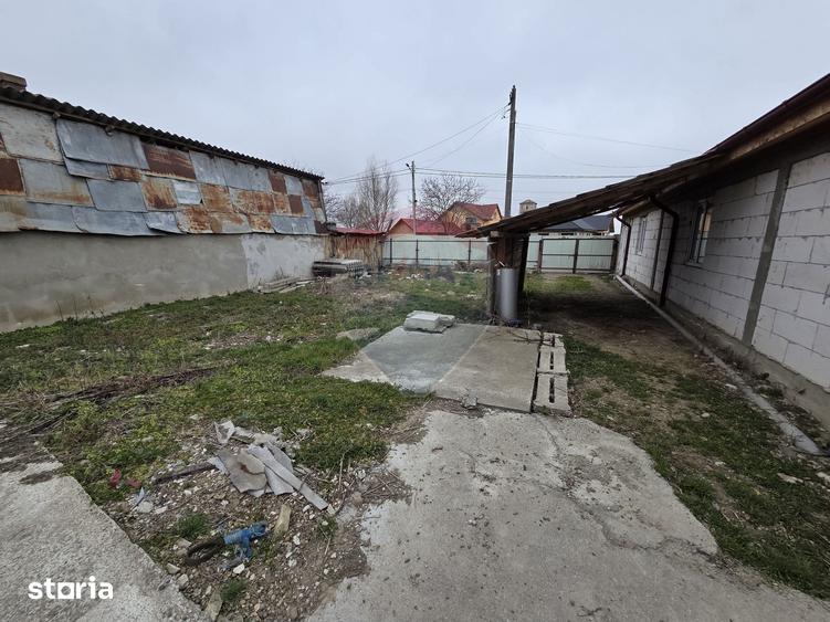 Casă cu 3 camere cu Teren 1000 Mp în Țifești