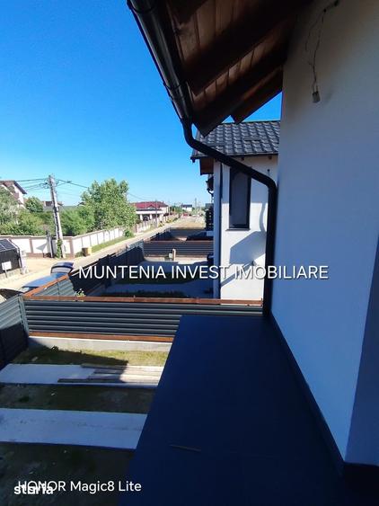 Casă cu 4 camere cu Teren 175000 Mp în Trivale
