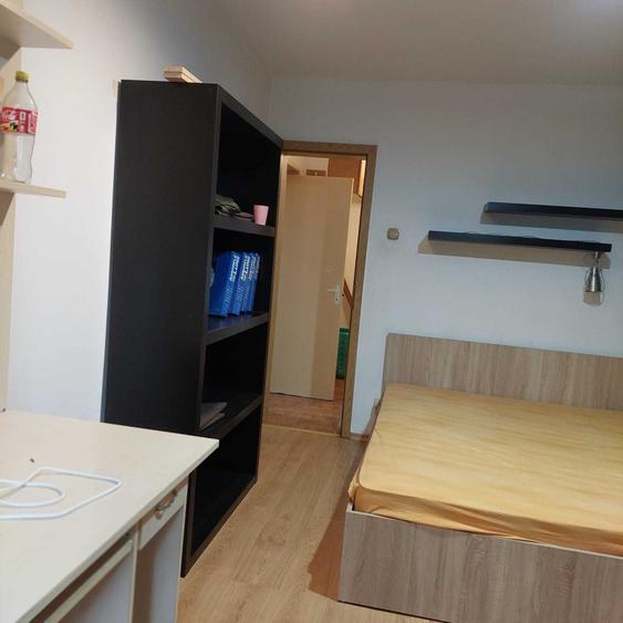 Apartament cu 2 camere decomandat în Războieni